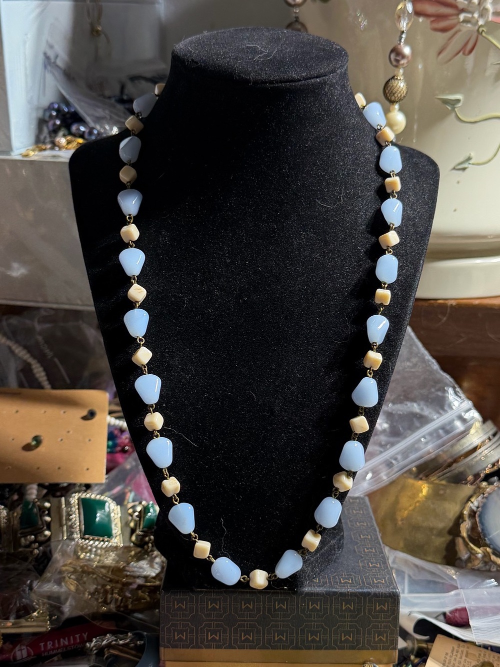 Vintage Classic Light Blue Glass Beaded Necklace